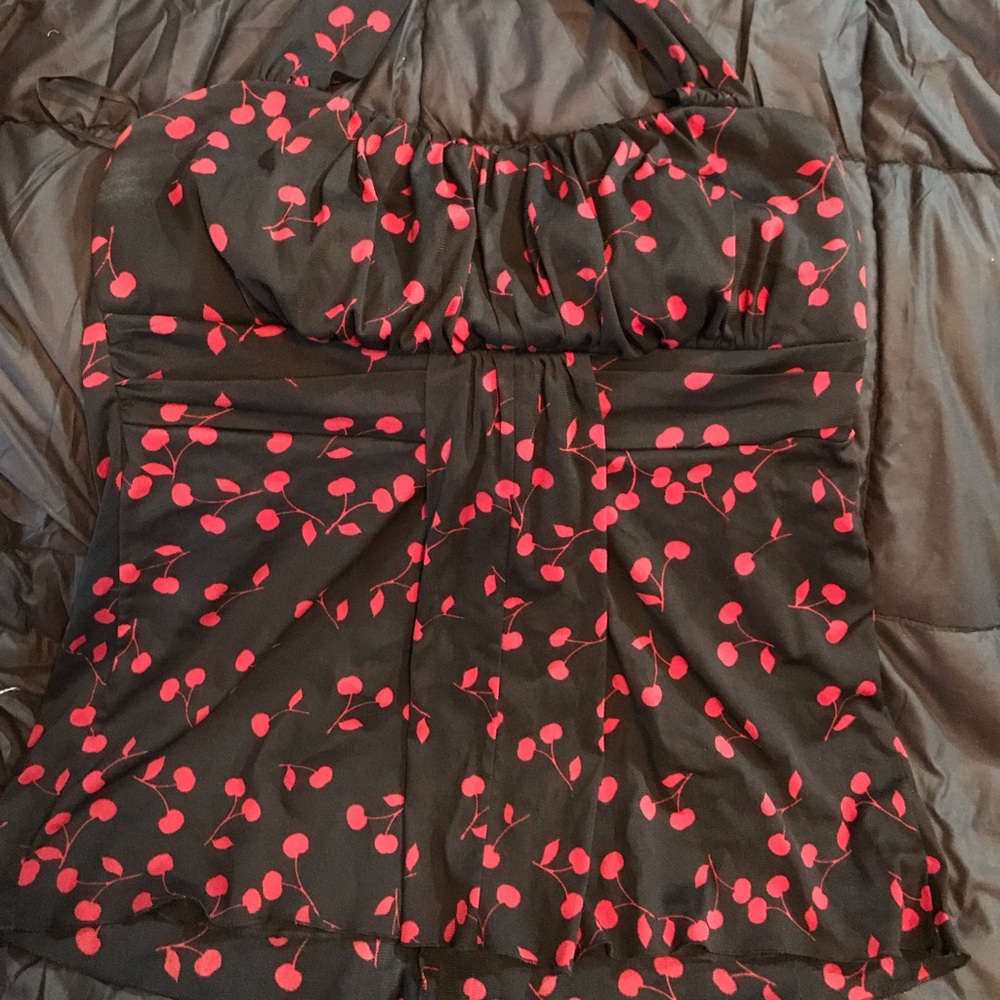 Brand new torrid halter top